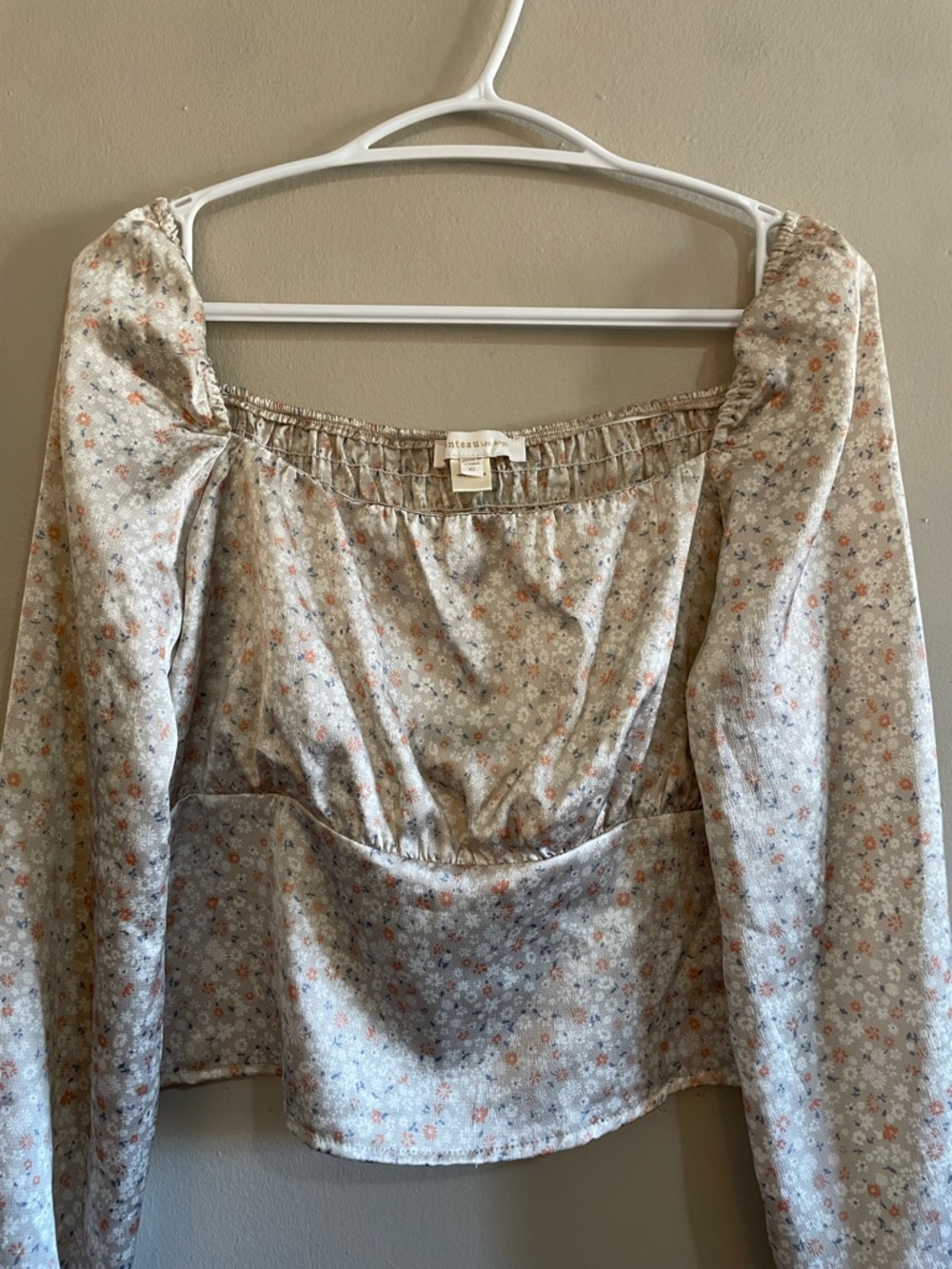 Monteau Los Angeles Cream Floral Smocked Square-Neck Blouse – Size XL EUC - Picture 5 of 16